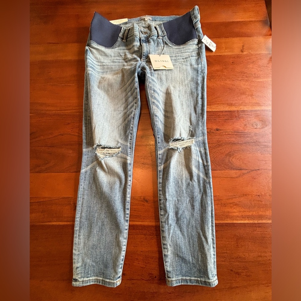 DL1961 Florence Ankle Skinny Maternity Jeans - Picture 2 of 9